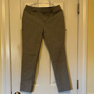 Banana Republic women’s grey Sloan curvy fit